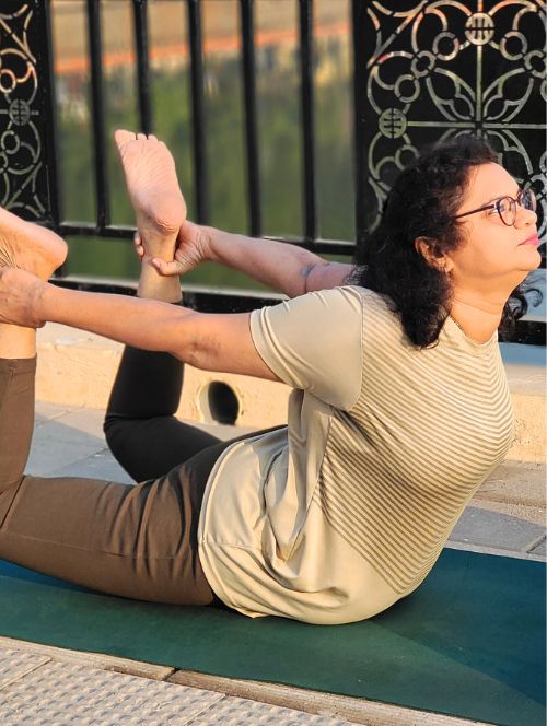 Online Yoga Classes @ Vibrant Varsha